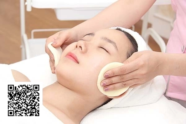Chăm Sóc Da Mặt Trắng Sáng - Kem Dưỡng tại Meli Spa