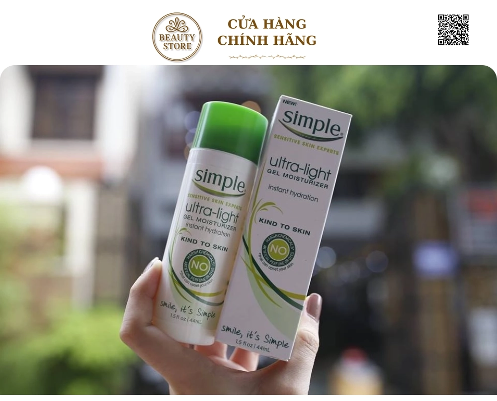 Kem Dưỡng Ẩm Simple Ultra-Light Gel Moisturizer