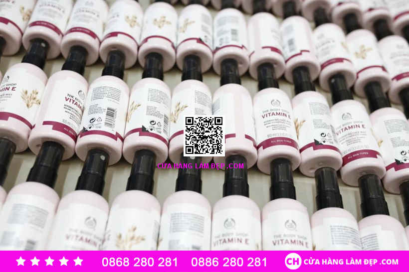 Xịt Khoáng Vitamin E Hydrating Face Mist